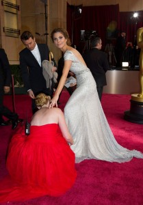 Maria-Menounos-wardrobe-malfunction-Oscars-2014_NEWSPIX INTERNATIONAL