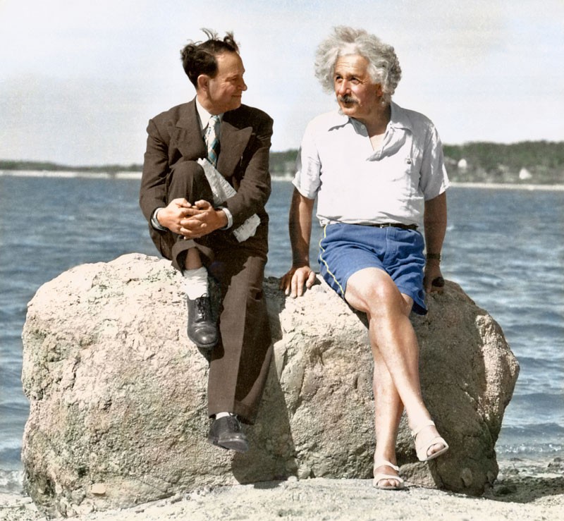 Albert Einstein on a Long Island beach in 1939