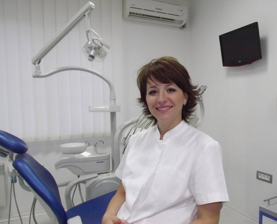 Билјана Маневска, Dental Cosmetic Studio