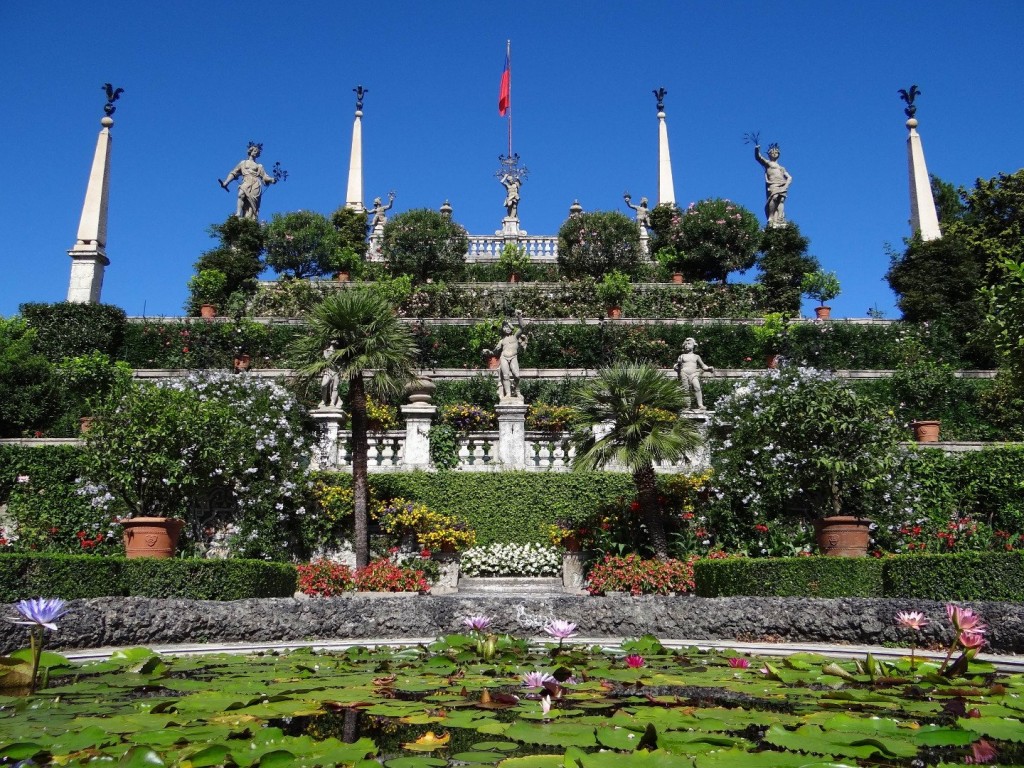 20-exquisite-gardens-from-around-the-world-that-will-take-your-breath-away-19